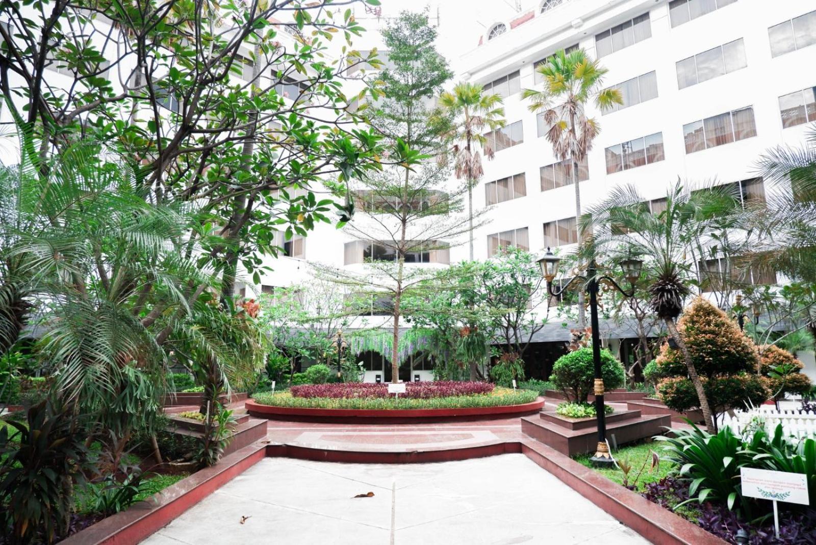 Mercure Jakarta Batavia Dış mekan fotoğraf